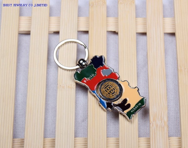 Metal keyring with rotating Portugal logo