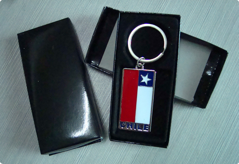 Chile  zinc alloy color enamel key chain