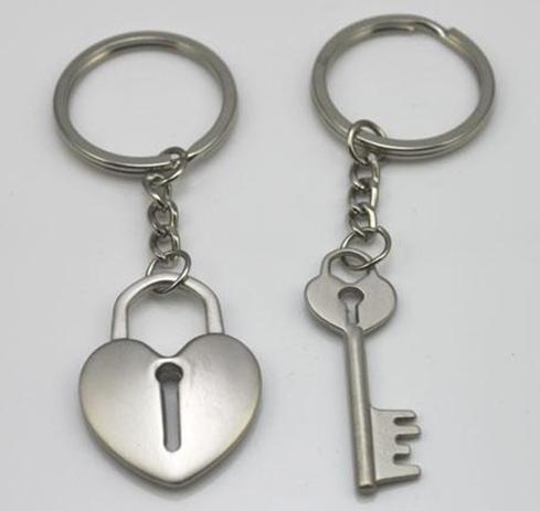 Metal key chain for lover