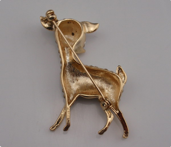 Gold plating metal  deer brooch