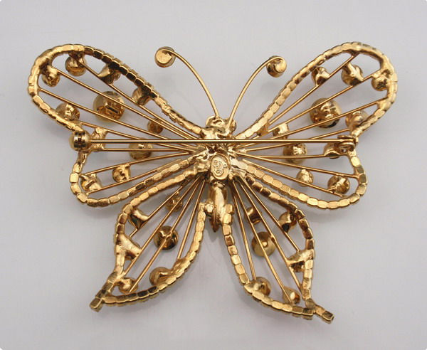 Metal butterfly pin