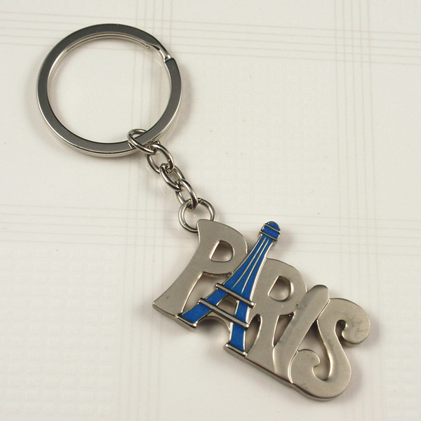 Souvenirs- Metal keyrings with Paris logo