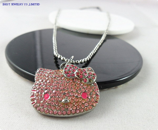 Hello kitty color enamel  metal necklace