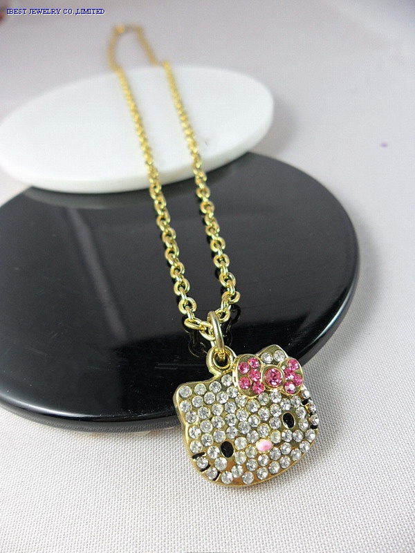 Hello Kitty Metal necklace