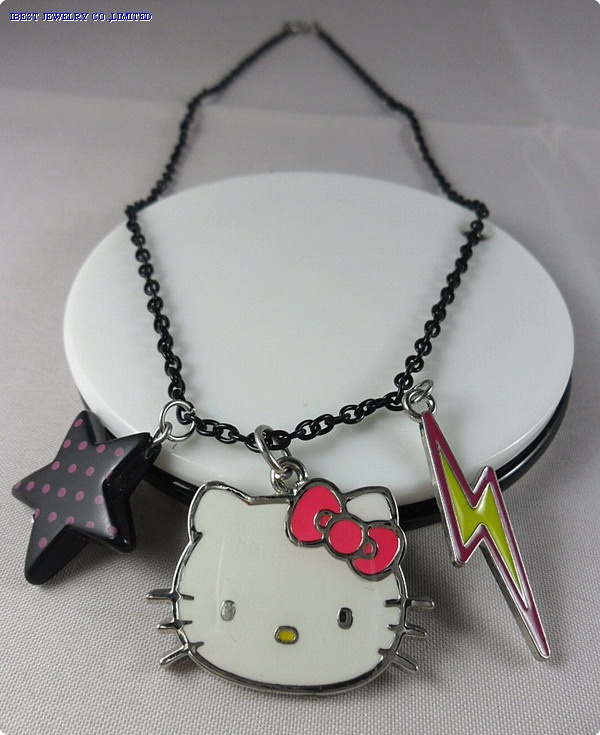 Hello Kitty Metal necklace