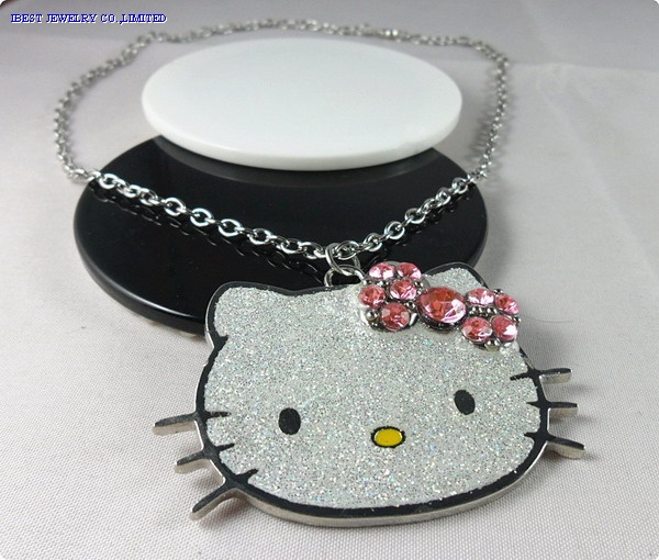 Hello Kitty Metal necklace