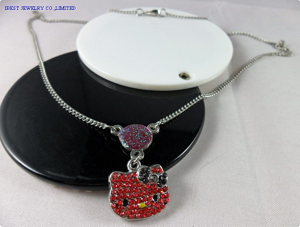 Hello Kitty Metal necklace
