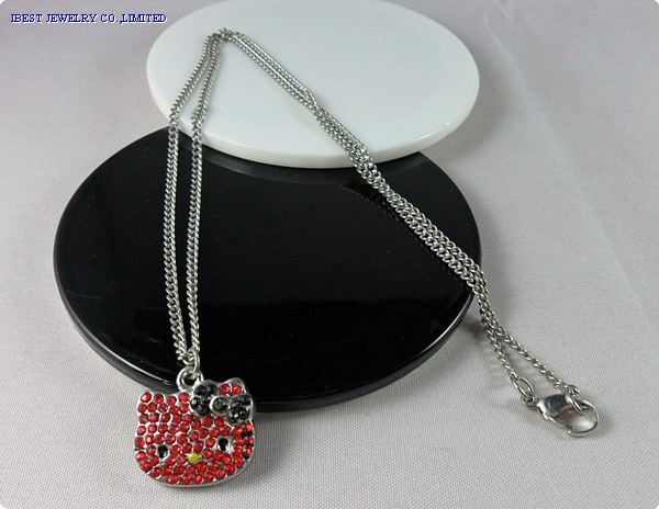 Hello Kitty Metal necklace