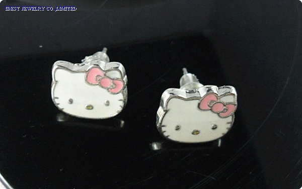 Hello Kitty Metal earring