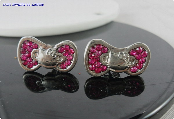 Hello Kitty rhinestones earring