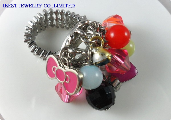 Hello Kitty muti-charm ring