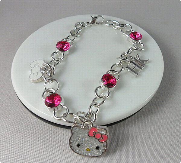 Metal charm bracelet